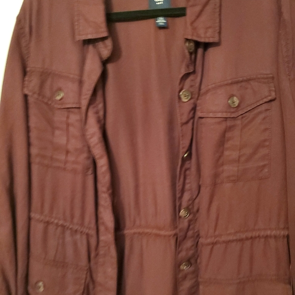 Gap jacket. - Picture 3 of 3